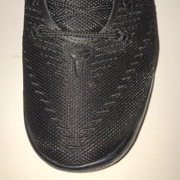 Kobe A.D. Flip the Switch Size 9.5 Like New - Picture 15 of 15